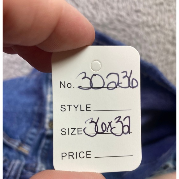 Wrangler Jeans Mens 36x32 Rugged Workwear Outdoors Everyday Grunge Streetwear - Picture 7 of 7